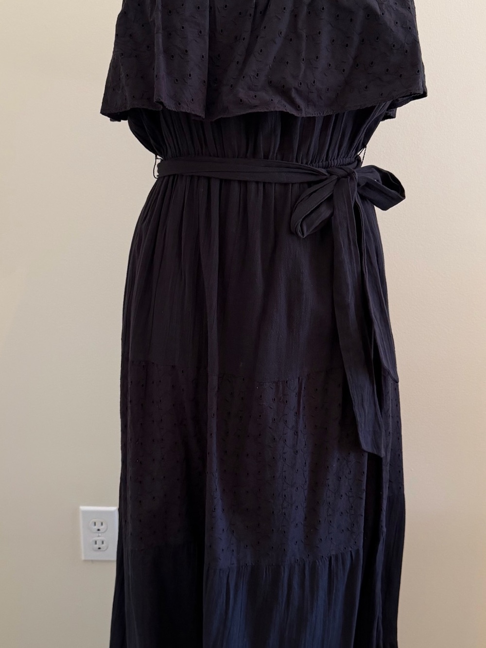 Women's Black Eyelet Tiered Maxi Dress with Waist Tie